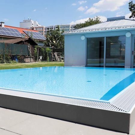 Balcony/Pool/Free Parking Garage Studio Wien Exterior foto