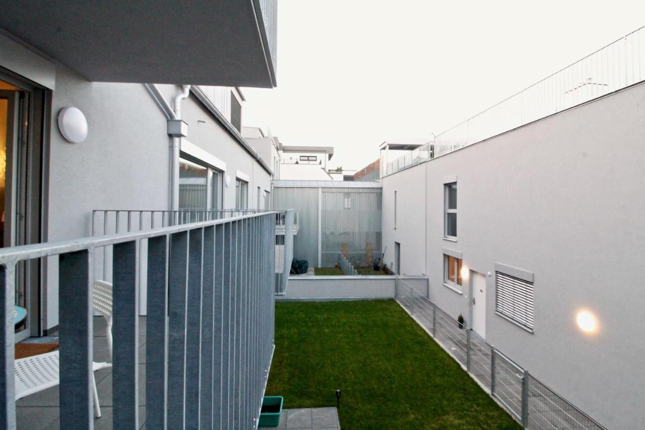 Balcony/Pool/Free Parking Garage Studio Wien Exterior foto